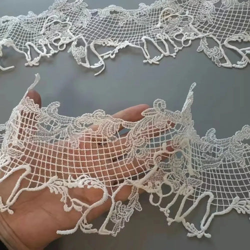 1 Yard Venise Lace Trim Hollow Grid Irregular Edge Sew-On