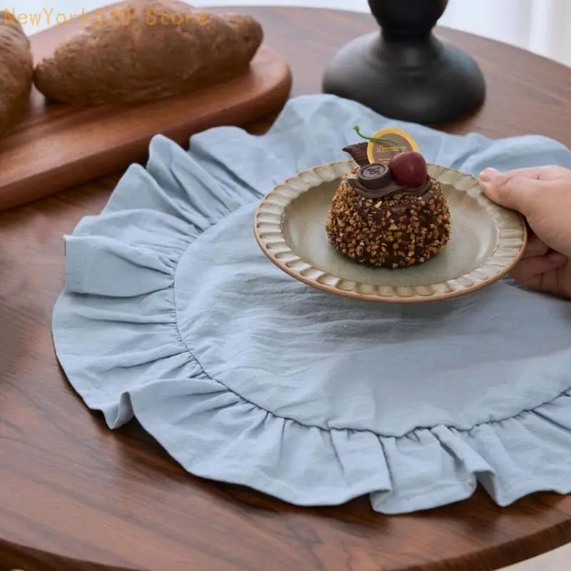 Ruffled Round Table Placemats Scalloped Edge – 2/4 Pack