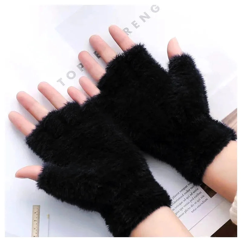 Plush Half Finger Winter Gloves – Unisex Warm Driving Gloves
