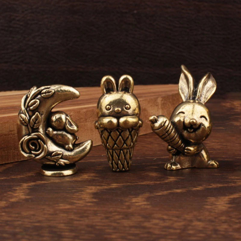 Vintage Brass Rabbit Statue – Feng Shui Figurine & Easter Décor