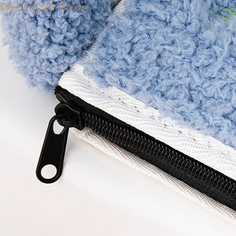 Plush Toilet Lid Cover Non-Slip Ergonomic Handle | VIBE