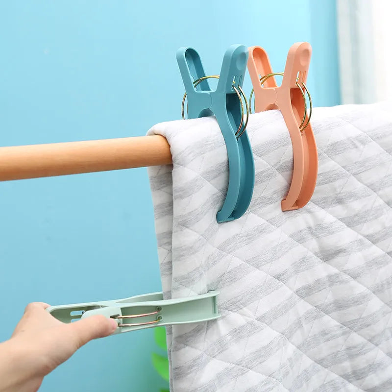 Large Windproof Laundry Clips – Strong Grip for Quilts & Towels