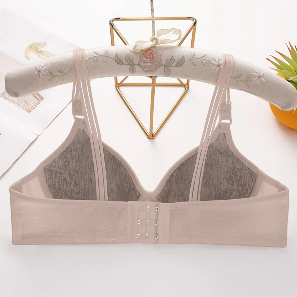 Women's Wire-Free Seamless Bra – Bamboo Charcoal Cup Sizes 36–44