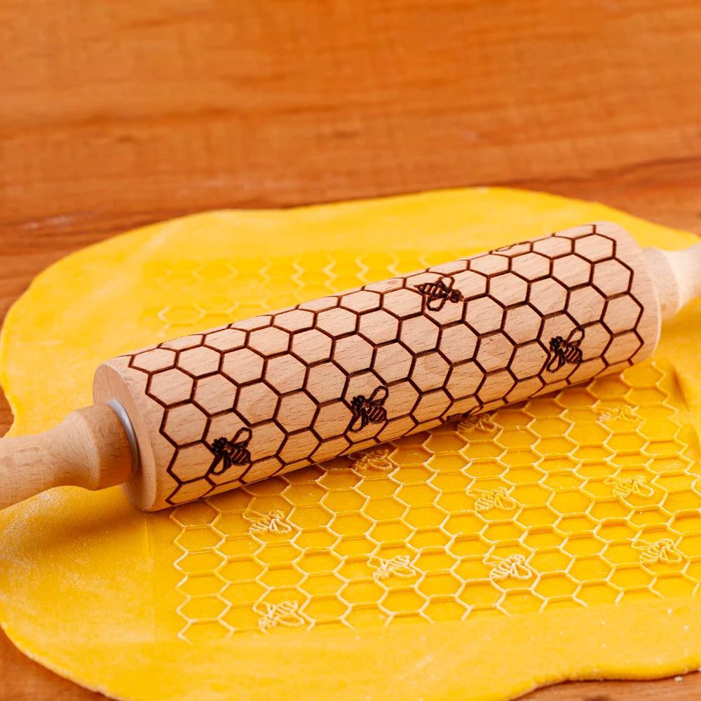 Arjmide 20-Grid Christmas Embossed Wooden Rolling Pin 13.7"
