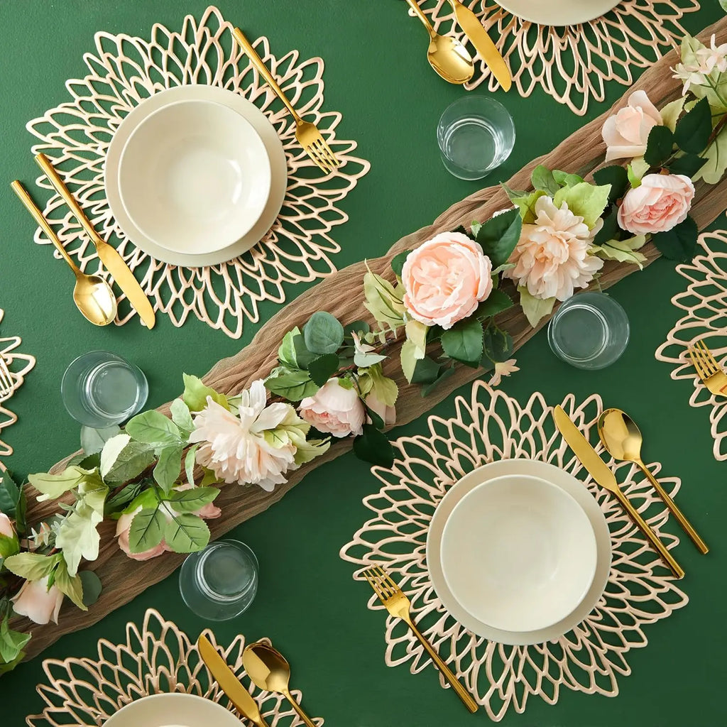 Round Leaf PVC Placemats Set of 4 – Washable & Heat-Resistant