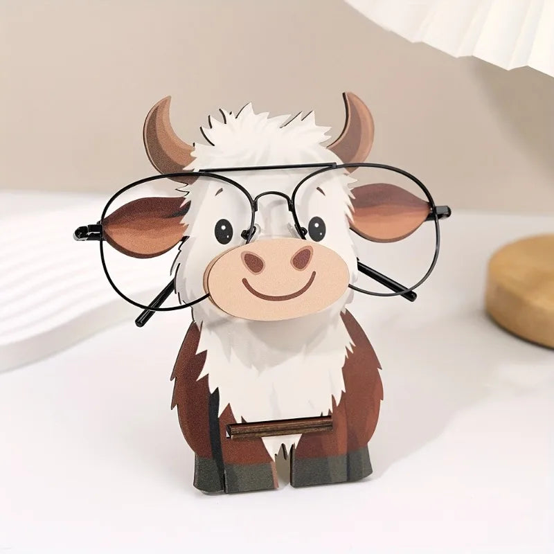 Wooden Highland Cow Eyeglass Stand – Cute Desktop Display