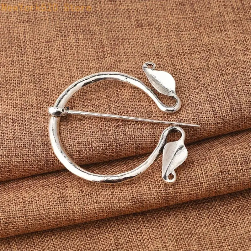 Vintage Alloy Brooch Pin – DIY Craft & Costume Jewelry