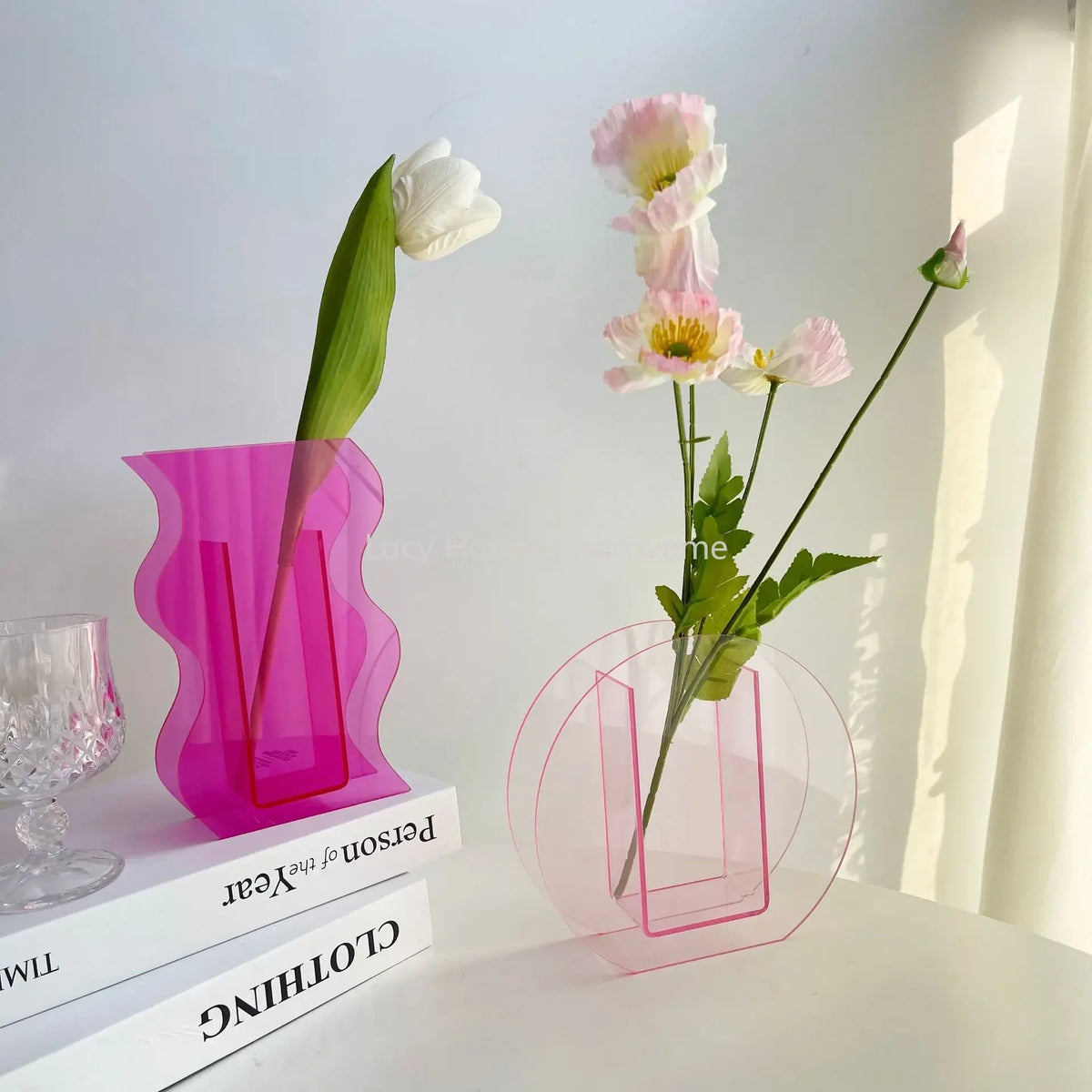 Rainbow Acrylic Vase – Modern Floral Tabletop Decoration