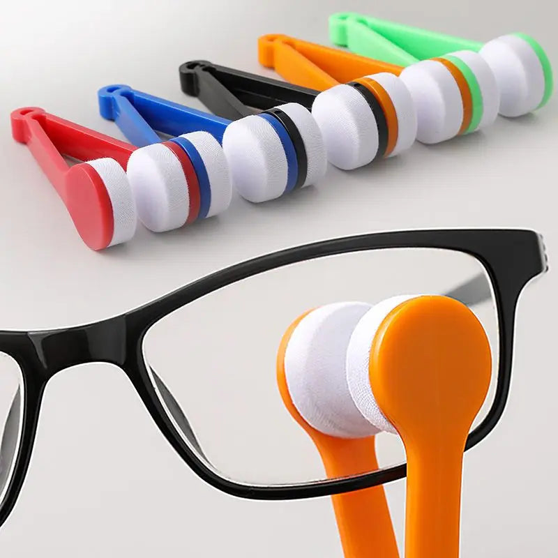 Portable Microfiber Glasses Cleaning Clip – Anti-Scratch Lens
