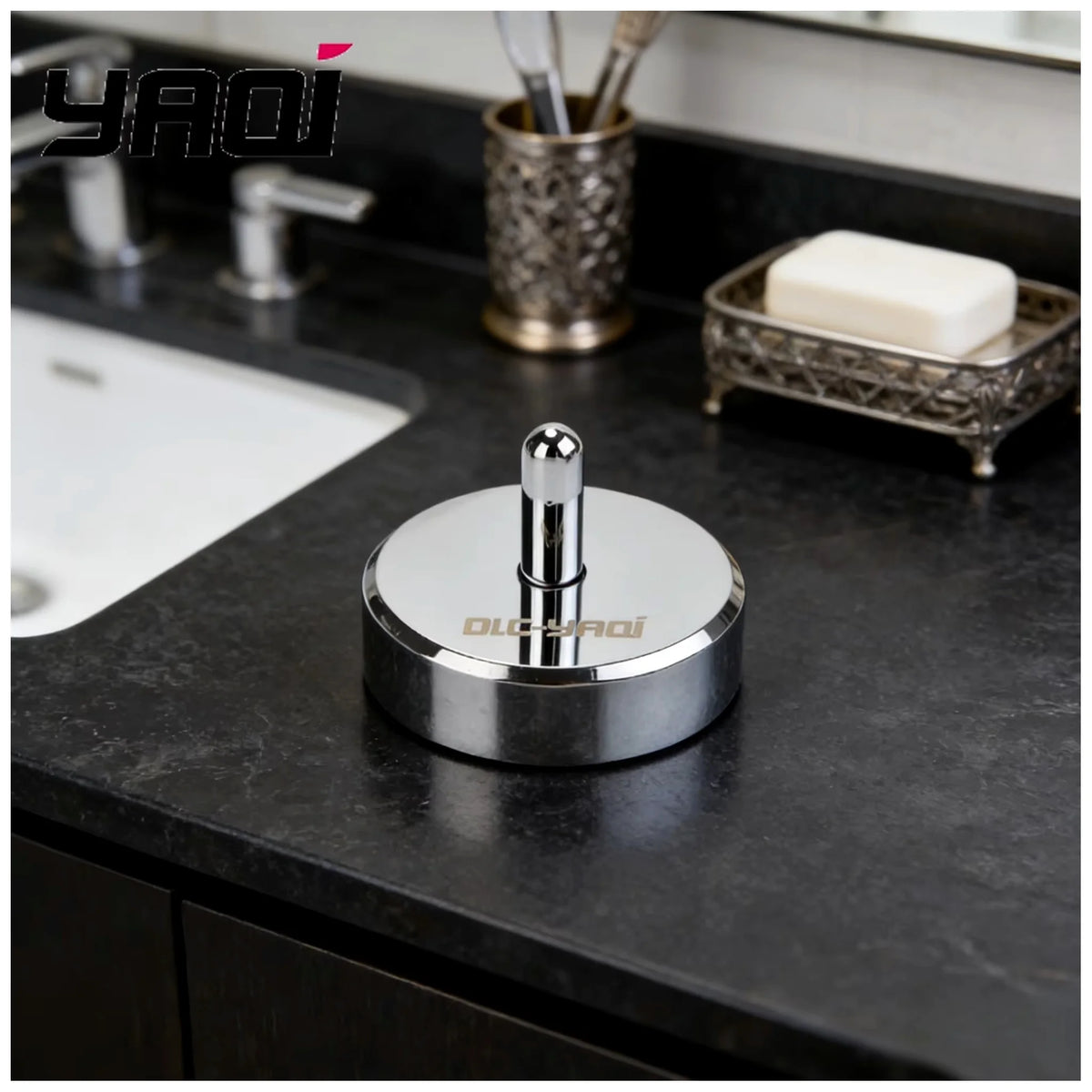 YAQI Matte Chrome Safety Razor Stand – Aluminum Men's Shaving