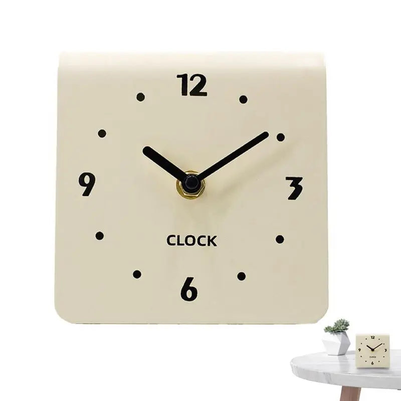 Retro Silent Desktop Alarm Clock – No-Tick Quartz Décor
