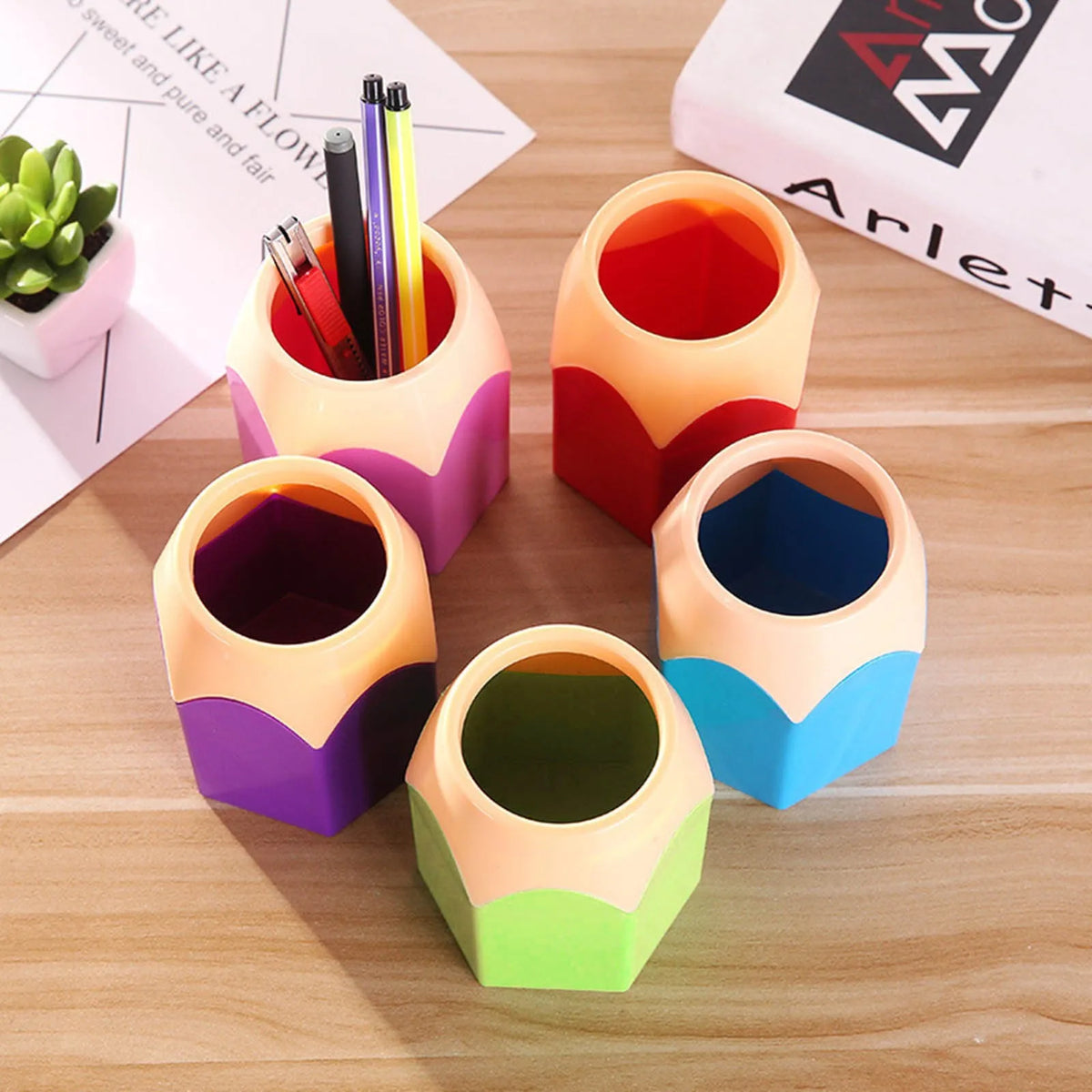 Cute Pencil-Shaped Pen Holder & Desktop Organizer