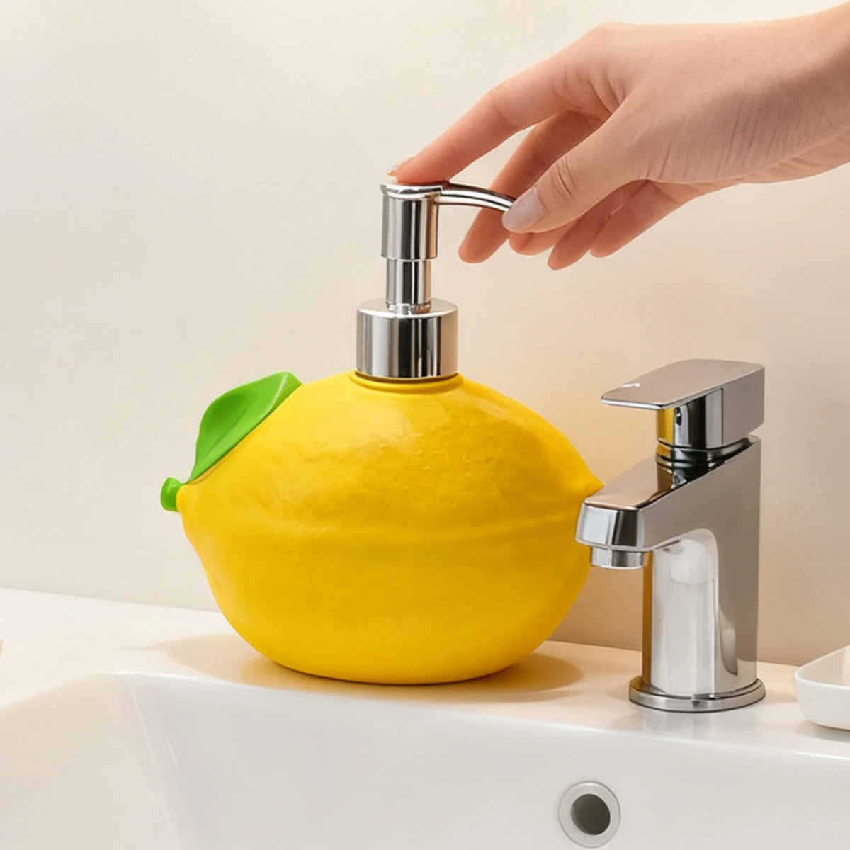 Lemon Shape Soap Dispenser Pump Bottle – Home Décor