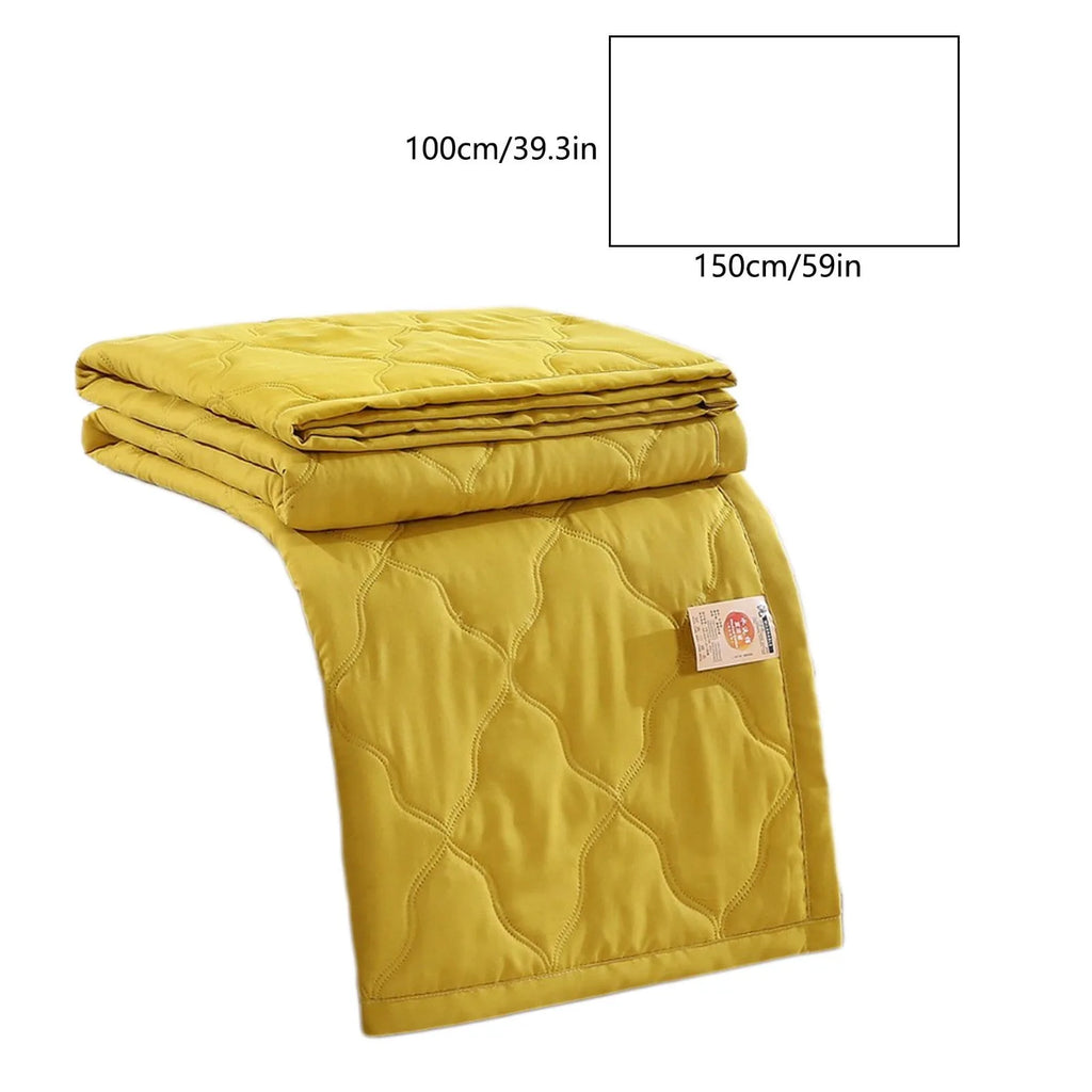 Double-Sided Cooling Quilt – Breathable Summer Blanket