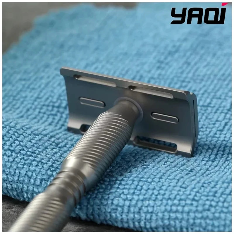 YAQI Ghost Titanium Safety Razor – Lightweight Men's Shaver