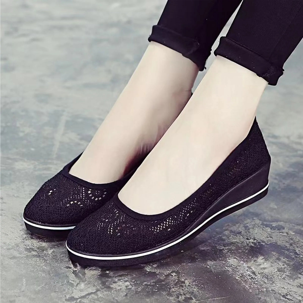 Women's Breathable Mesh Wedge Slip-On Shoes – Non-Slip Flats