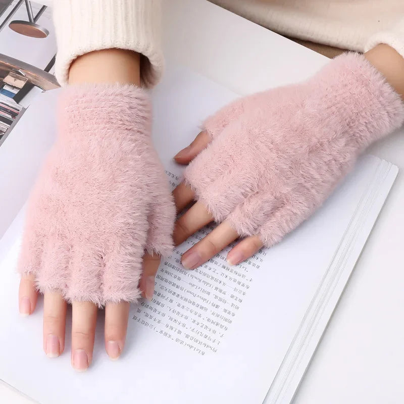 Winter Touch Screen Knit Gloves – Warm Faux Mink Mittens