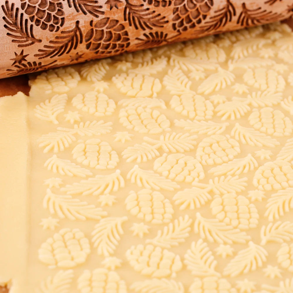 Arjmide Wooden Embossed Rolling Pin – Pine Cone Pattern 13.7"