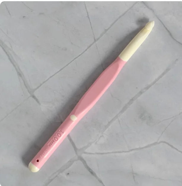 Tulip Hiroshima Resin Crochet Hooks 8 10 12 15 mm Set