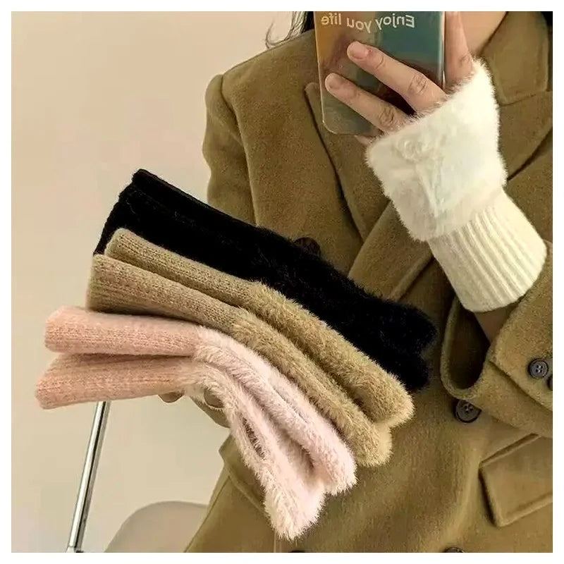 Women's Soft Plush Fingerless Gloves – Faux Mink Fur Warmth