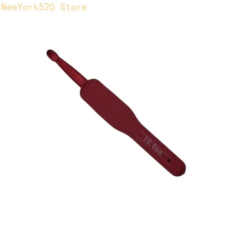 14-Pc Ergonomic Crochet Hook Set 2.0–10mm with Storage Case