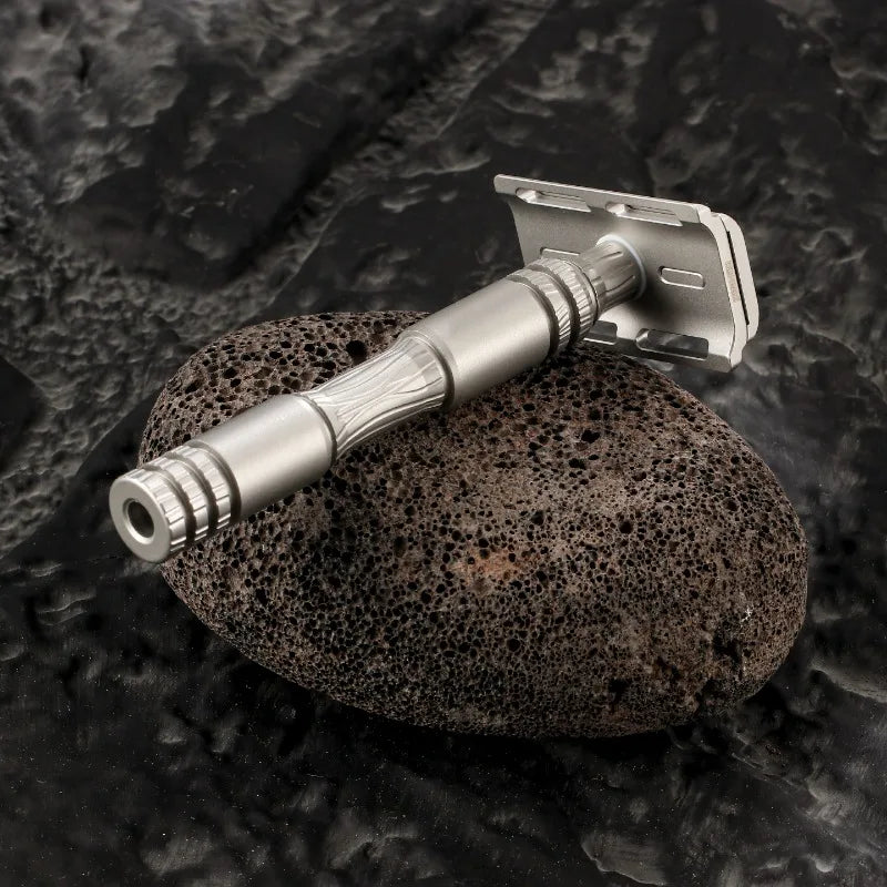 YAQI Ghost Safety Razor – 316 Stainless Steel Men's Shaver