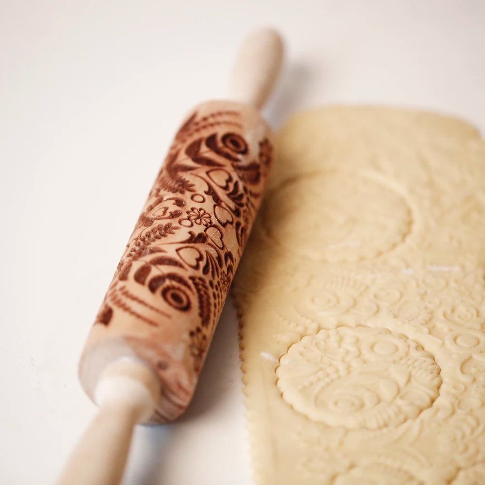 Arjmide 3D Embossed Wooden Rolling Pin – Sunflower Pattern