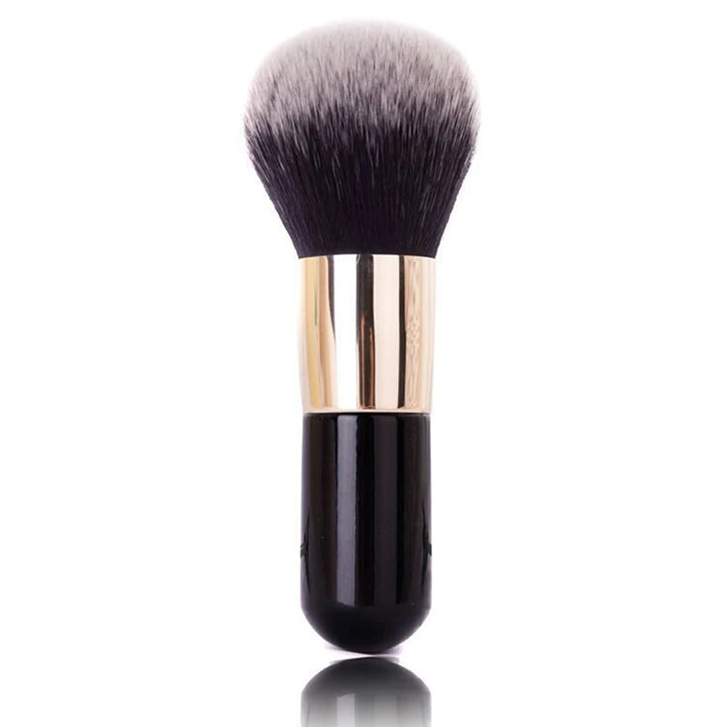 Large Makeup Brush – Foundation, Powder & Blush Face Brush