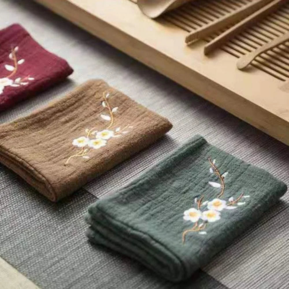 Cotton Embroidered Tea Towel – Absorbent, Reusable Kitchen Cloth