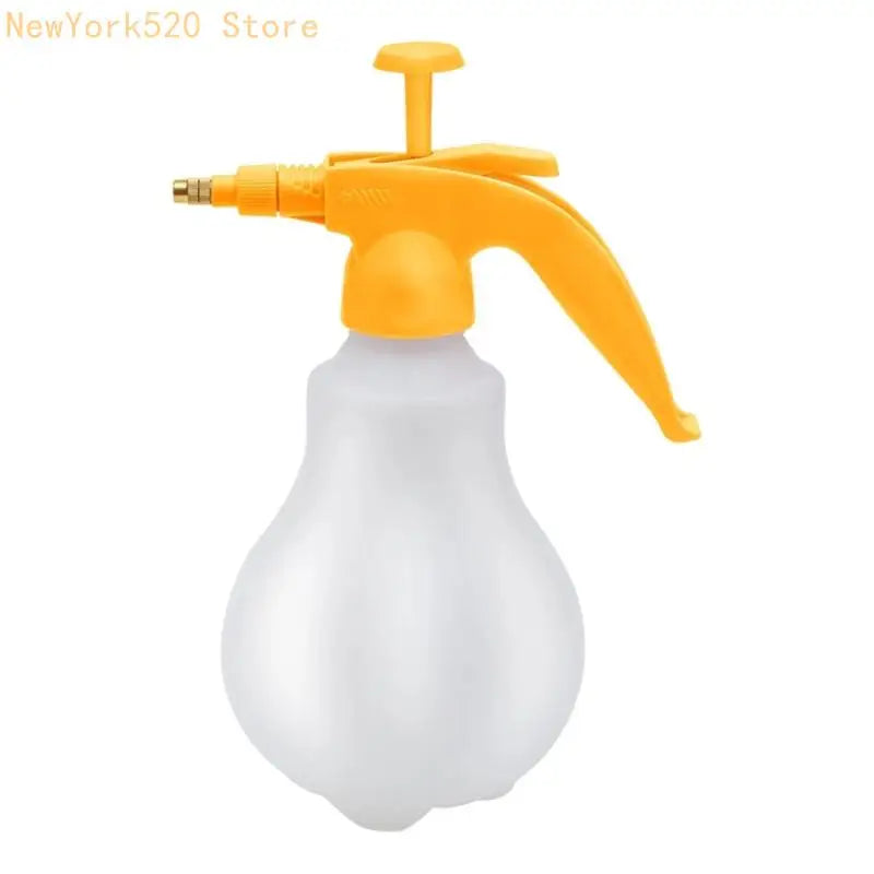 1.5L Manual Pressure Sprayer – Brass Nozzle Garden & Car Wash