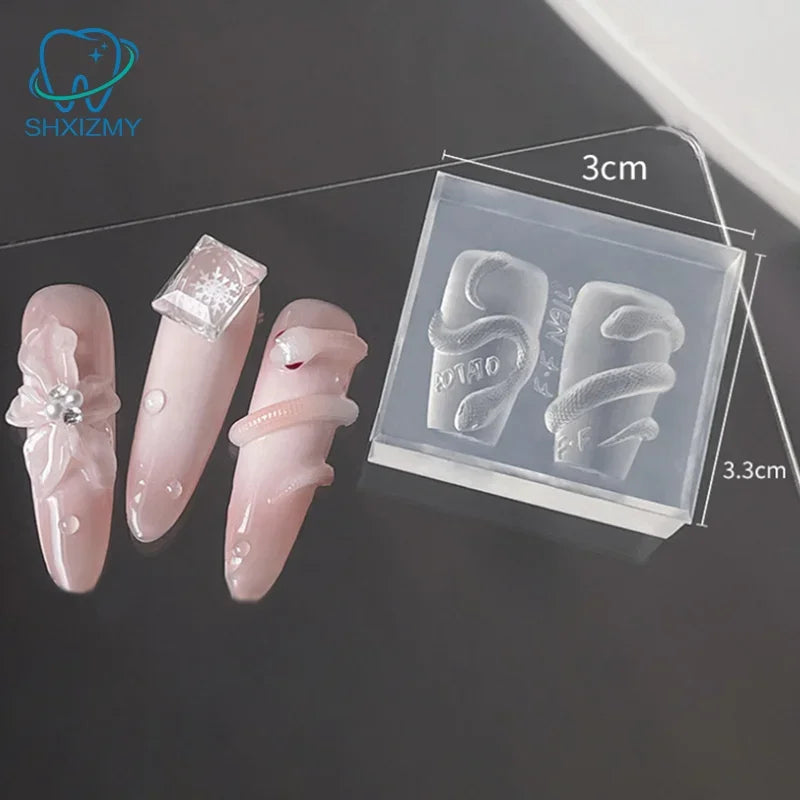 Cartoon Snake Silicone Nail Mold – 3D DIY Manicure Tool