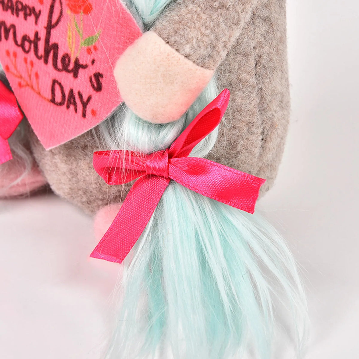 Handmade Gnome Figurine Set – Pink Rose Mother's Day Ornament
