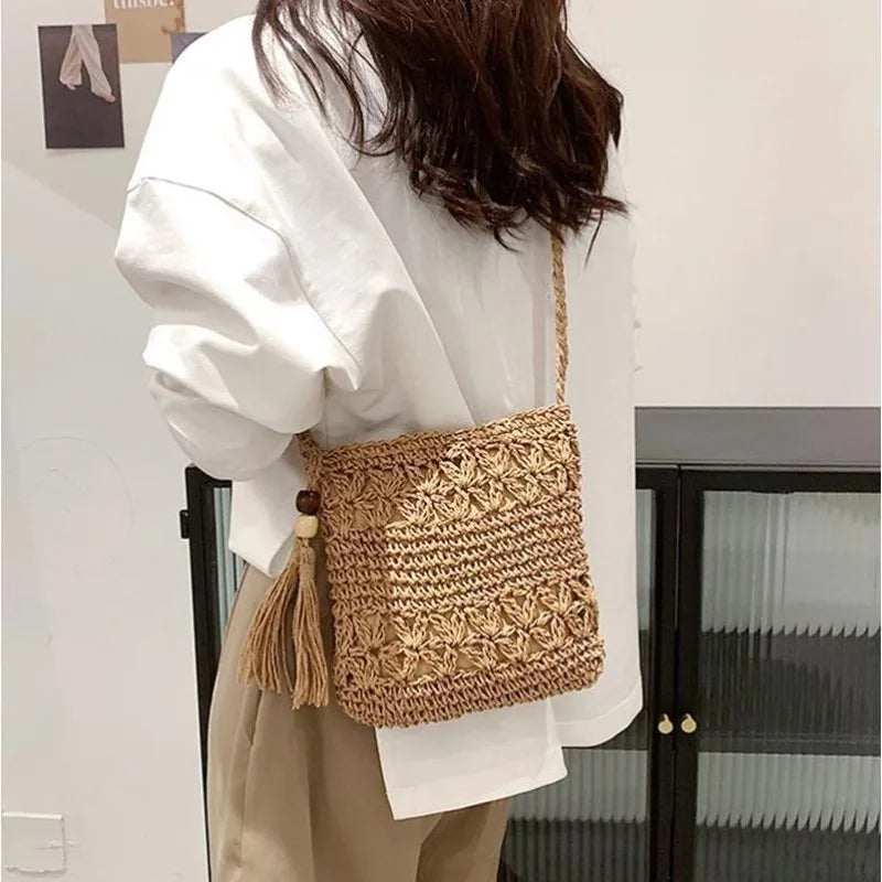 Women's Woven Straw Shoulder Bag | Casual Summer Beach Tote