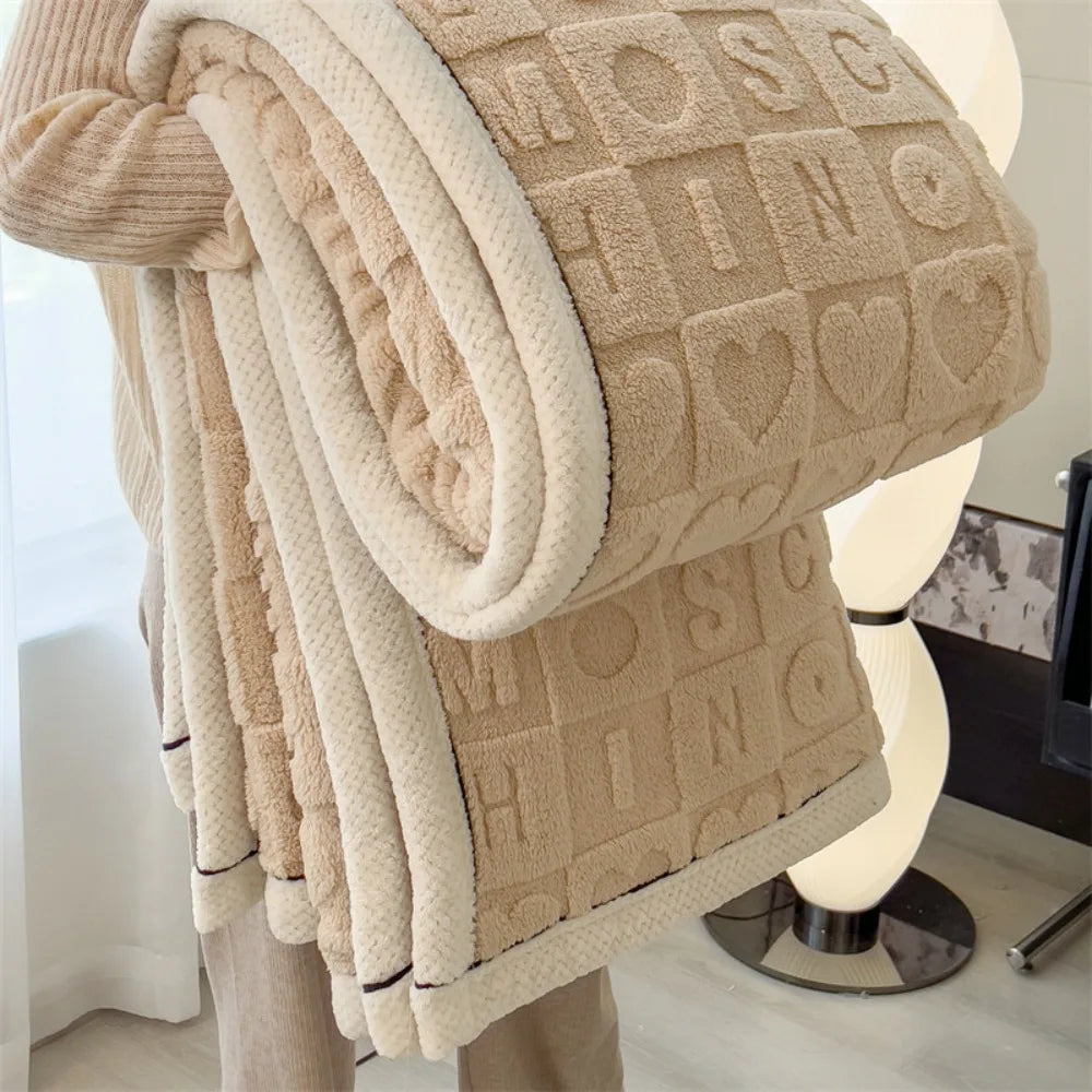 Double-Sided Fleece Lamb Throw Blanket – Ultra Soft & Warm