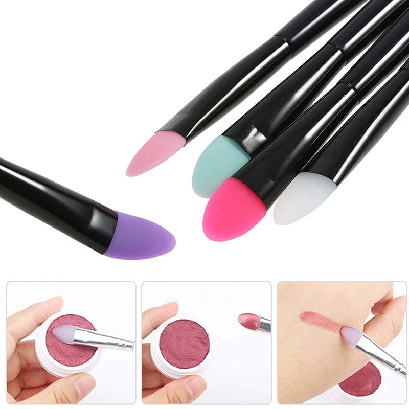 Silicone Eyeshadow & Lip Brush – Food-Grade Makeup Applicator