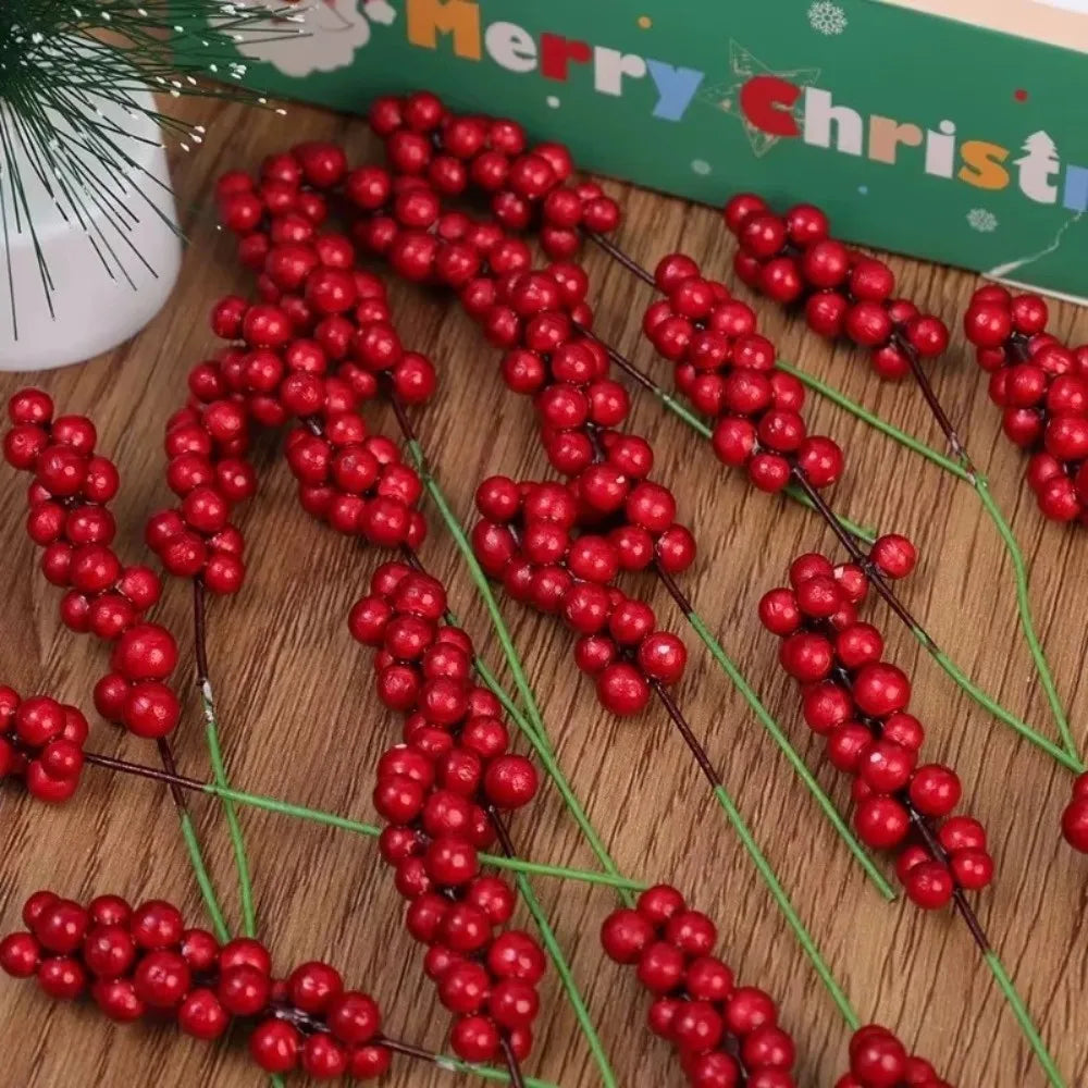 30PCS Red Artificial Berry Picks – Flexible Wire Christmas Decor