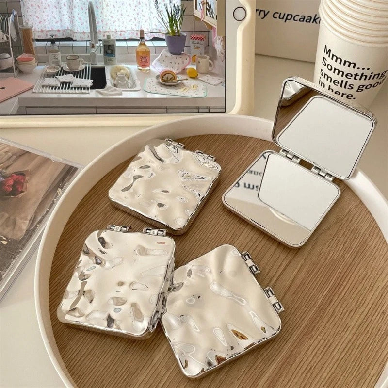 Liquid Metal Foldable Compact Mirror – Double-Sided HD Pocket Mirror