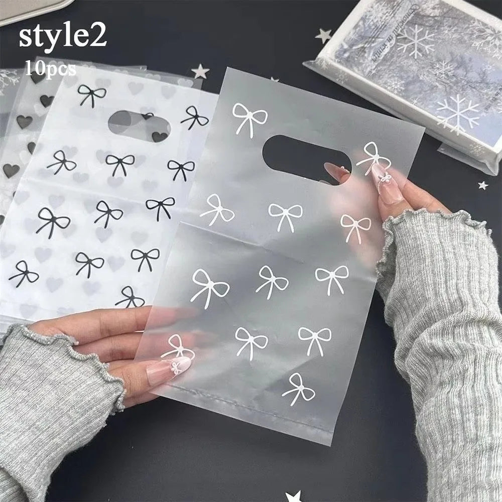 10-Pack Frosted Bowknot Self-Sealing Gift Bags 13×21cm