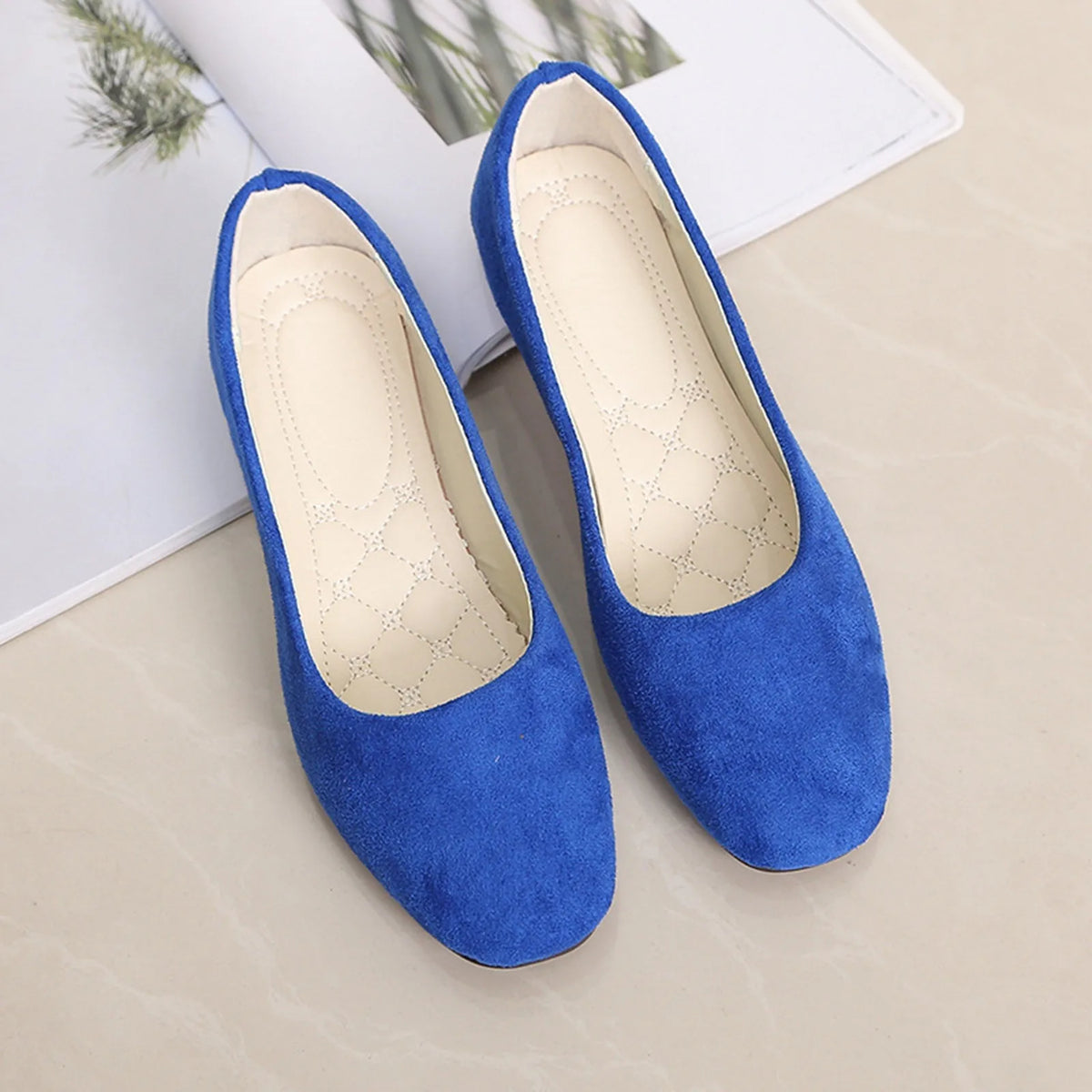 Women's Suede Ballet Flats Slip-On Round Toe Ballerina Shoes
