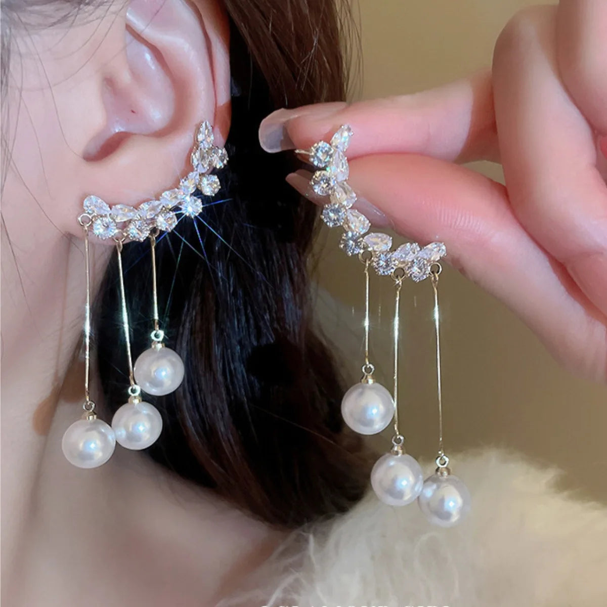 Women's Imitation Emerald Drop Earrings – Elegant Formal Jewelry