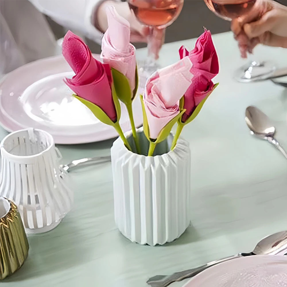 KindFuny Floral Napkin Holder – Elegant Table Decor Ring