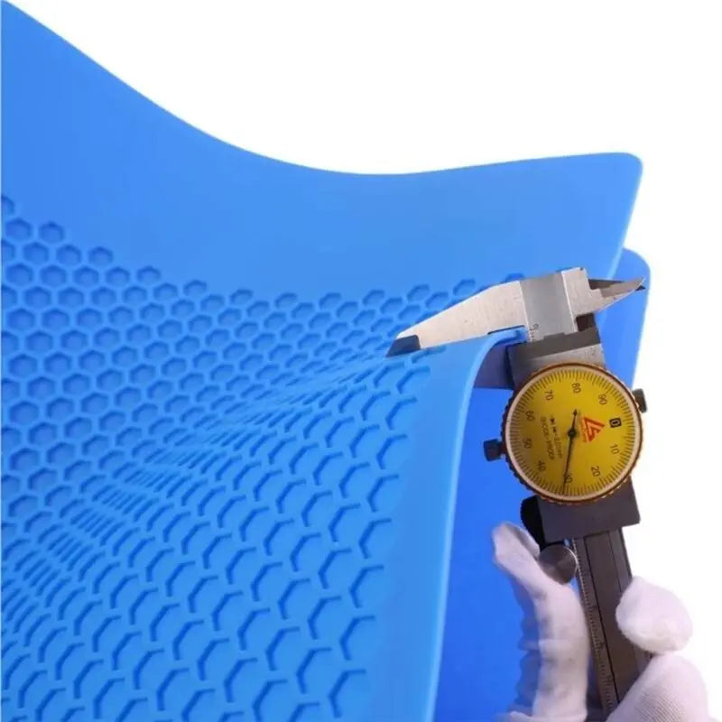 VIBE 825x370mm Silicone Work Mat – Heat-Resistant Repair Pad