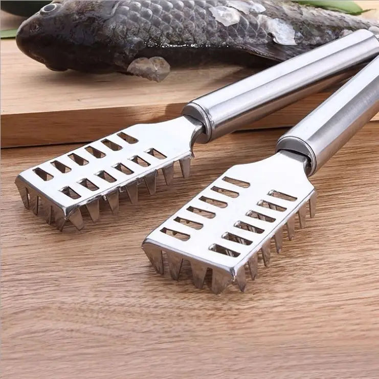 Stainless Steel Fish Scaler – Anti-Slip Handle & Hanging Hook