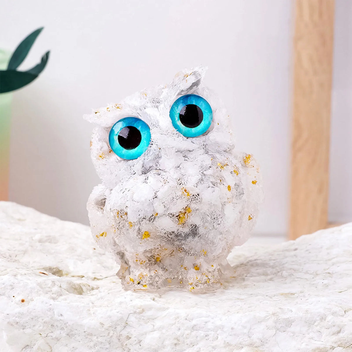Crystal Owl Figurine – Amethyst & Rose Quartz Resin Ornament