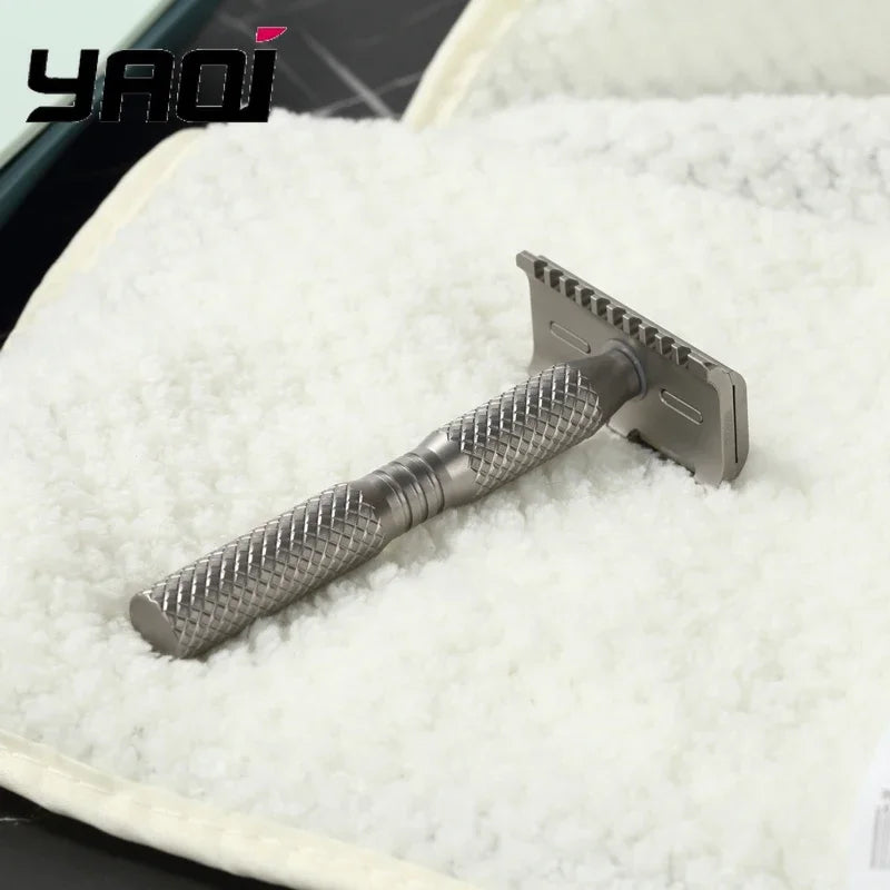 YAQI Ghost 90DC Titanium Safety Razor – Cross Grain Pattern