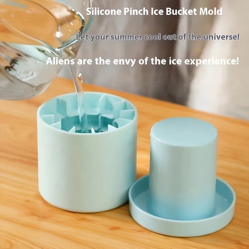 Quick-Freeze Silicone Ice Cube Tray Mold – VIBE Ice Maker