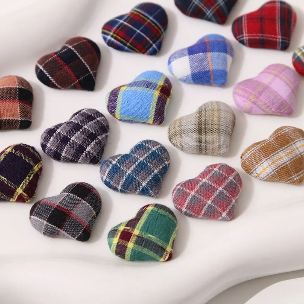 20pcs Plaid Heart Shank Buttons – Vintage DIY Craft Embellishments