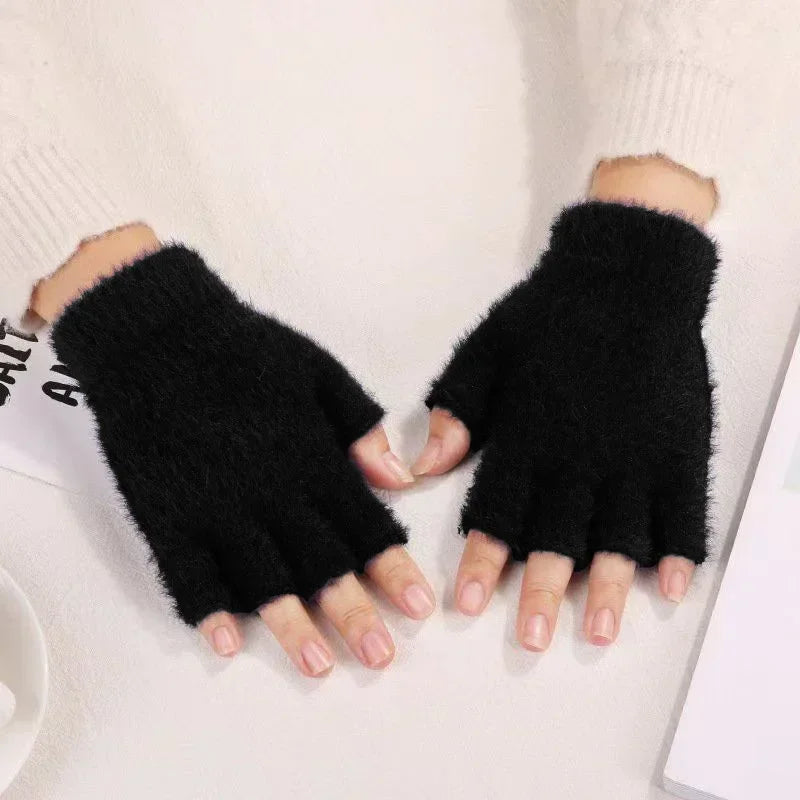 Women's Half Finger Touchscreen Winter Gloves – Plush Warm
